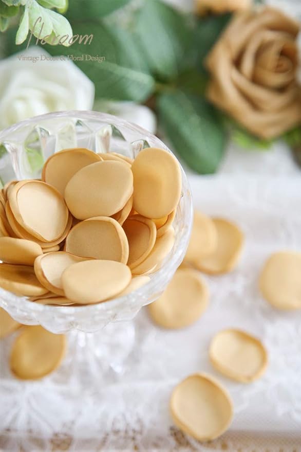 Floroom 300pcs Rose Petals Gold Faux Silk Flower Petals - Image 2