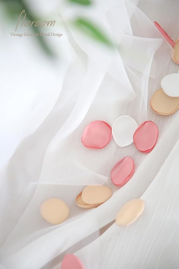 Floroom 500pcs Rose Petals Champagne Pink Faux Silk Flower Petals - Image 2