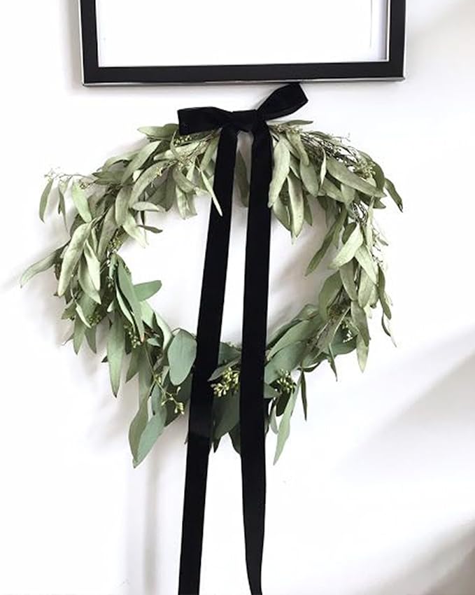 Black Velvet Ribbon 5/8'' 25 Yards - Image 4