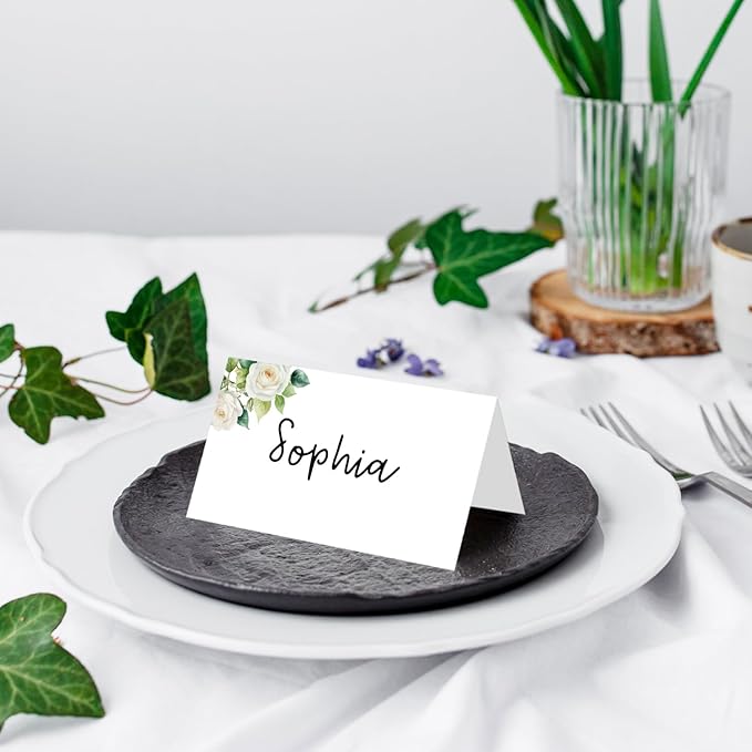 25 Pack White Flower Place Cards, Editable Name Cards - Image 4