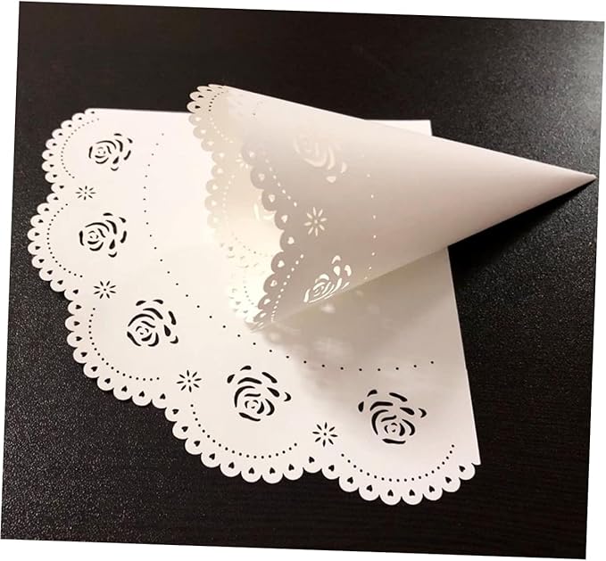 jojofuny 40 Pcs Rose Petals Party Confetti Cone Holder Candy Cone Bags Confetti - Image 3