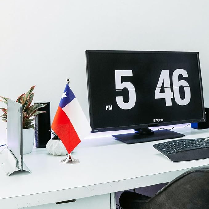 Chile Flag Chilean Flags, Small Mini Chilean Desk Flag, Used - Image 5
