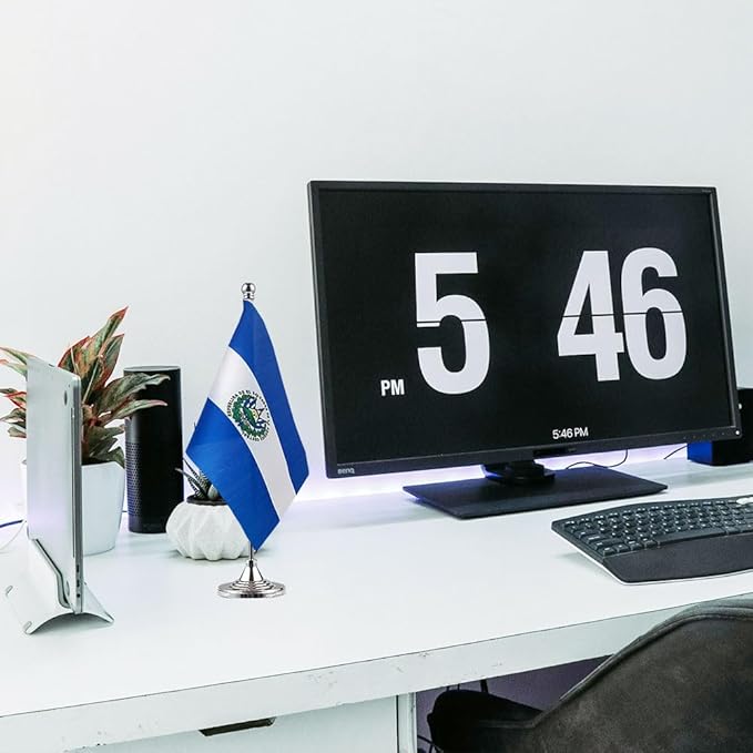 El Salvador Flag Salvadorian Flags, Small Mini Salvadorian Desk Flag, Used - Image 5