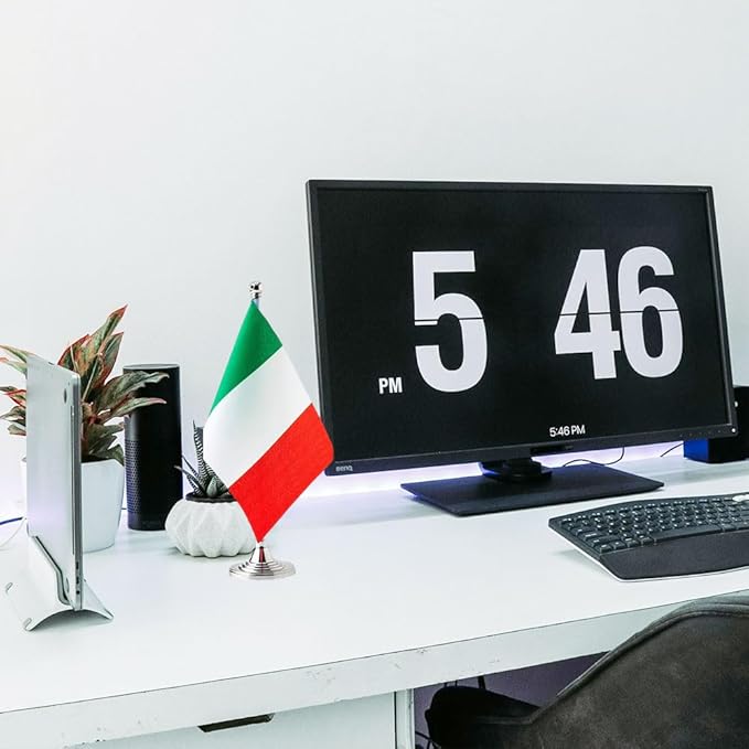 Italy Flag Italian Flags, Small Mini Italian Desk Flag, Used - Image 5