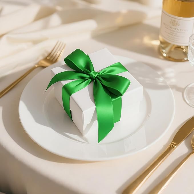 1-1/2 inch Double Faced Polyester Emerald Green Satin Ribbon - Image 3