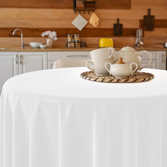48 Pack Christmas Round Disposable Tablecloth, Italy Theme Table Covers - Image 5