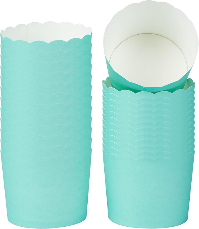 Panificio 6 Ounce Cupcake Wrappers, 200 Scalloped Baking Cups by Restaurantware