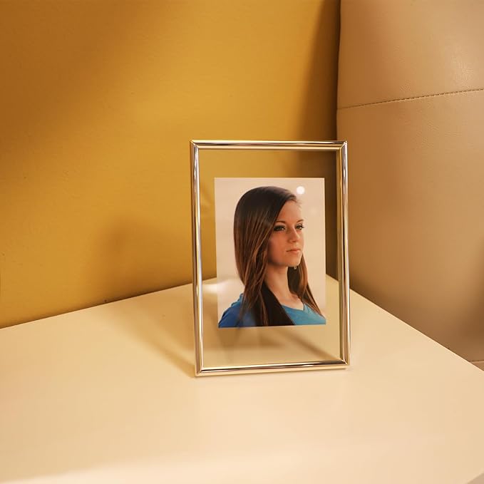 Silver Floating Frame with Romantic Heart, - Image 5