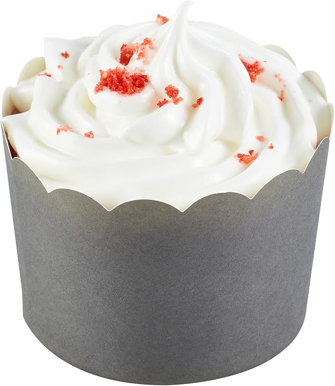 Panificio 10 Ounce Cupcake Wrappers, 200 Scalloped Baking Cups - Image 2
