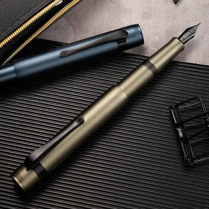 Hongdian M2 Black Forest Mini Fountain Pen, Long Blade Nib & Sleek Shape - Image 7