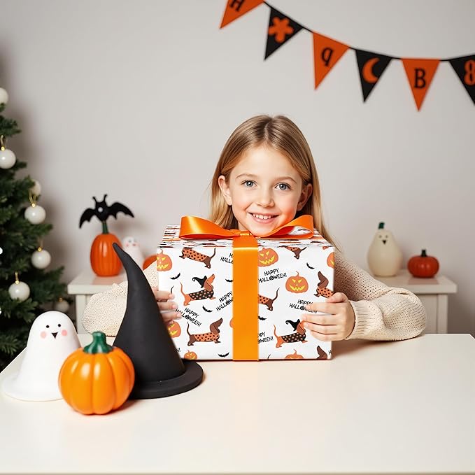 LeZakaa Halloween Dachshund Wrapping Paper Roll, Cute Dachshund Dogs - Image 3