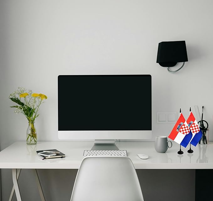 Croatia Desk Flag, 12 Pack Croatian Table Office Flag - Image 4
