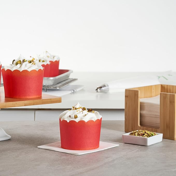 Panificio 10 Ounce Cupcake Wrappers, 200 Scalloped Baking Cups - Image 4