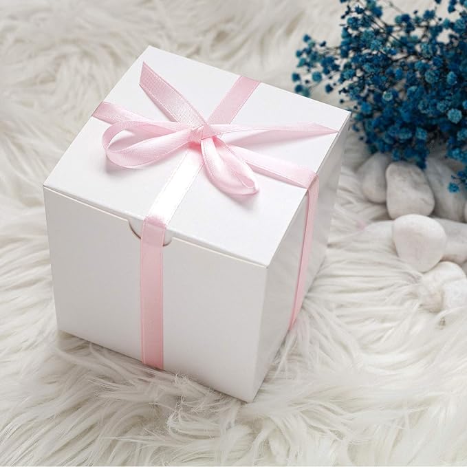 GEFTOL Small White Gift Box - Image 4