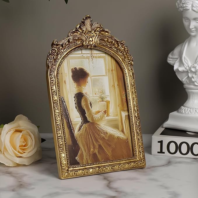 Cuspin 5x7 Gold Picture Frame, Vintage Gold Ornate Resin Photo Frame - Image 3
