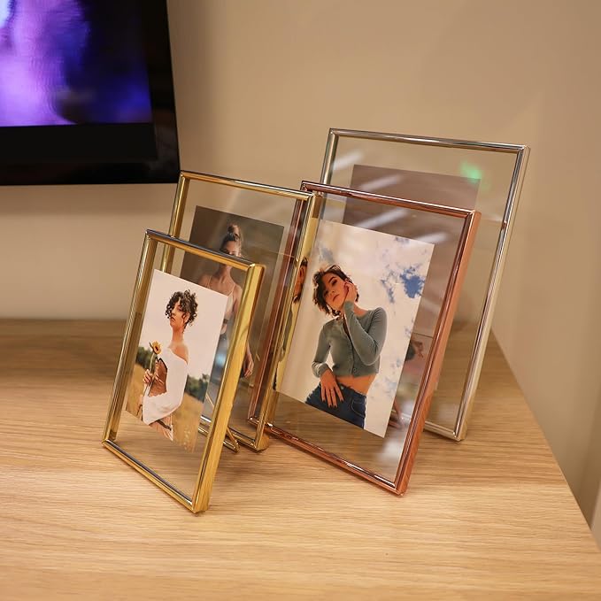 Gold Floating Frame with Romantic Heart, - Image 7