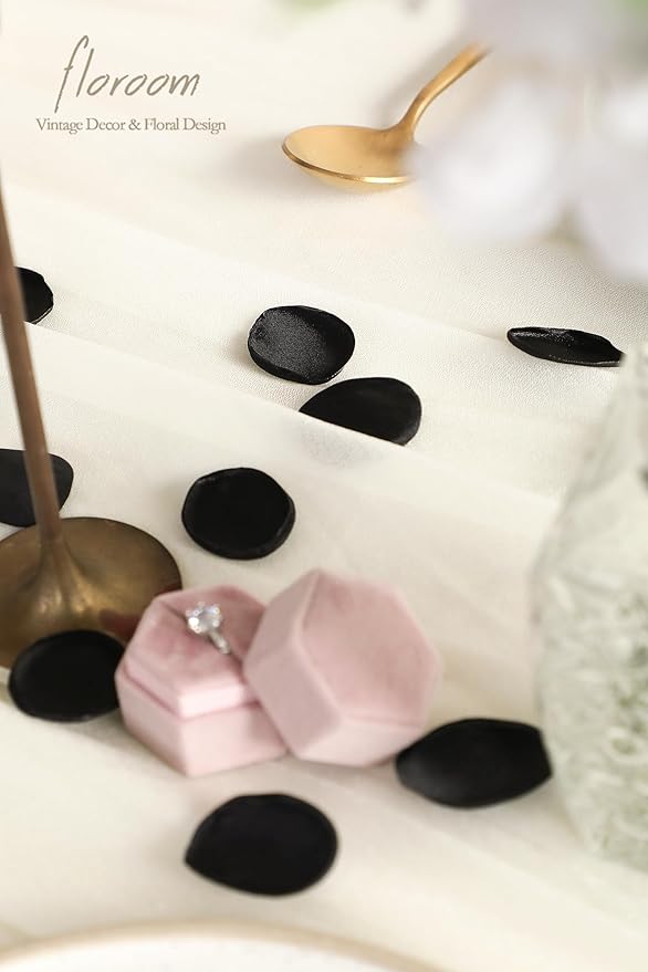 Floroom 300pcs Rose Petals Black Faux Silk Flower Petals - Image 5