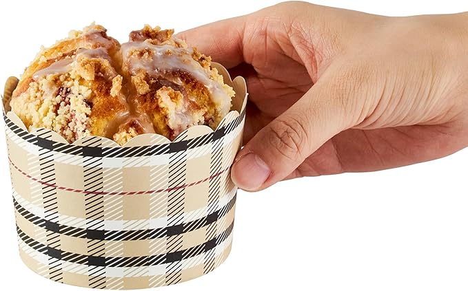 Panificio 10 Ounce Cupcake Wrappers, 200 Scalloped Baking Cups - Image 11