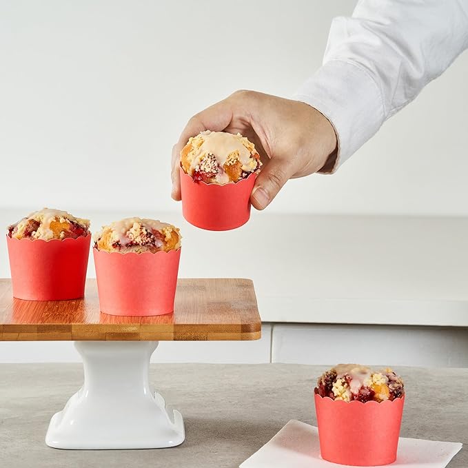 Panificio 3 Ounce Cupcake Wrappers, 200 Scalloped Baking Cups - Image 5