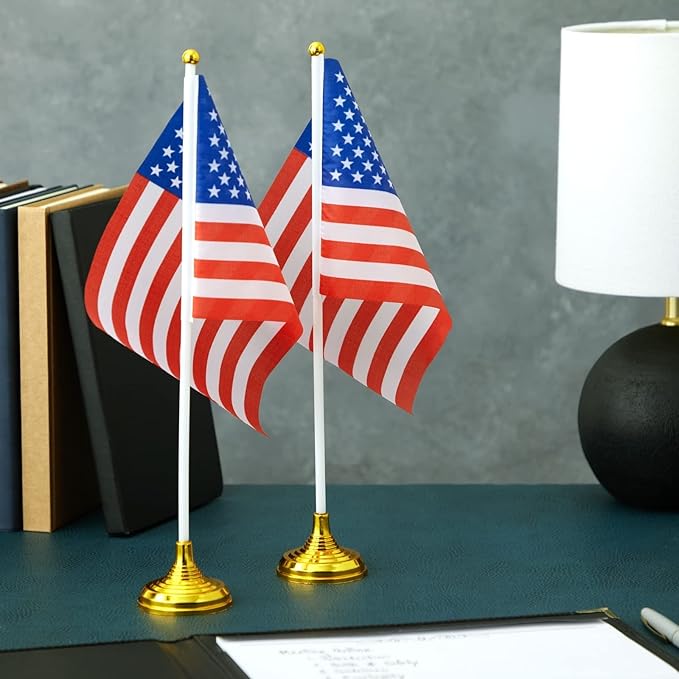 Juvale Mini American Flag Decor Set - Image 2