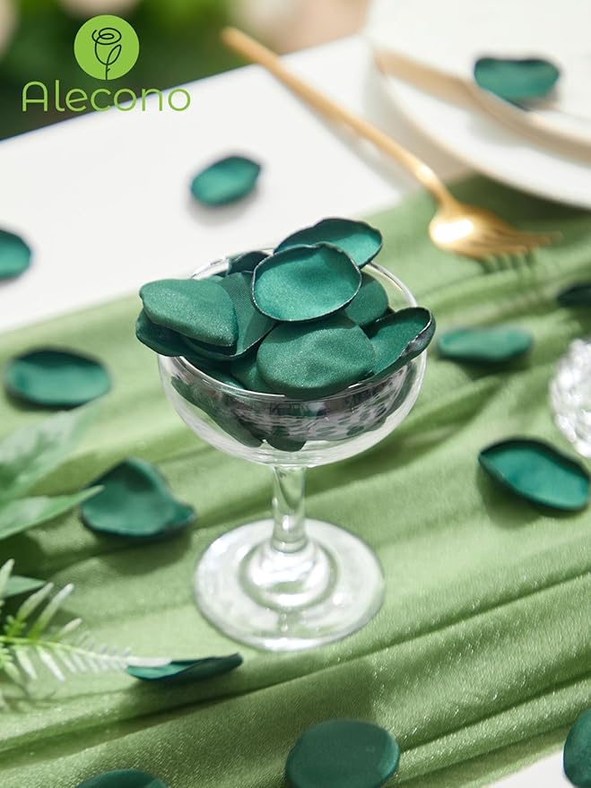 Alecono 600Pcs Silk Rose Petals, Fake Dark Green Petals - Image 3