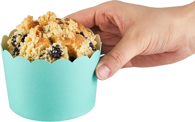 Panificio 10 Ounce Cupcake Wrappers, 200 Scalloped Baking Cups - Image 11