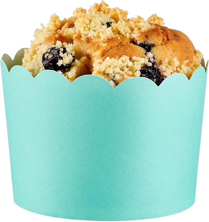 Panificio 10 Ounce Cupcake Wrappers, 200 Scalloped Baking Cups - Image 9