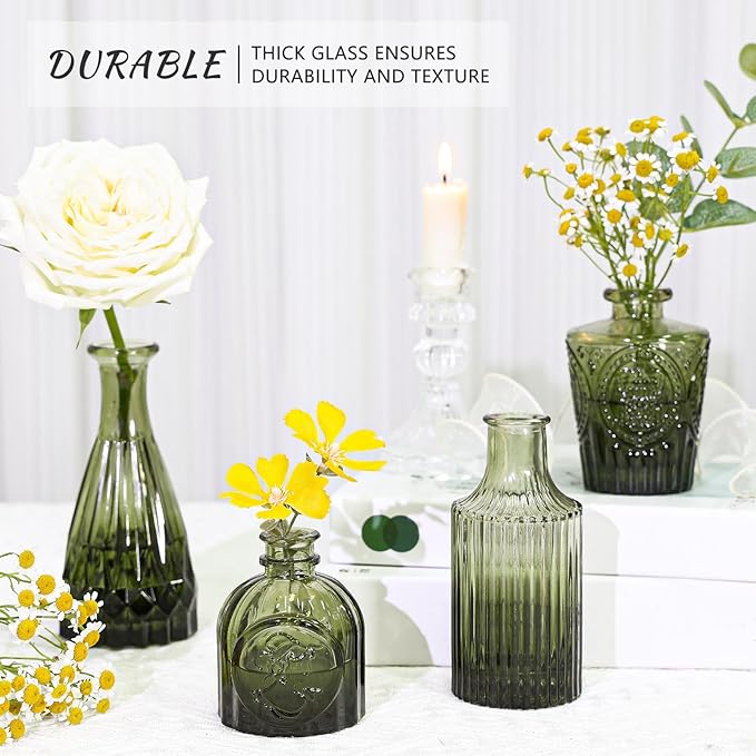 Glass Bud Vase Set of 5, Mini Vintage Vase - Image 4