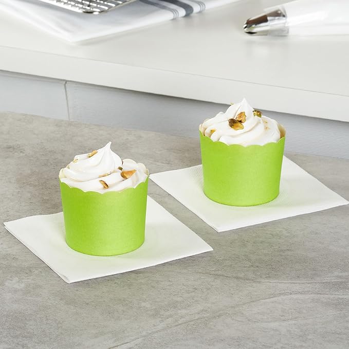 Panificio 6 Ounce Cupcake Wrappers, 200 Scalloped Baking Cups - Image 6