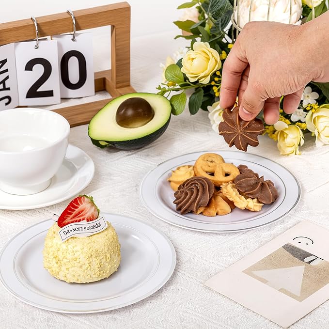 bUCLA 200PCS Silver Plastic Plates - Image 3