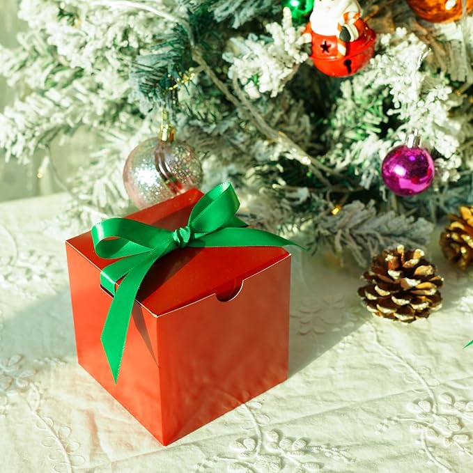 UnicoPak 50 Pack 4x4x4 Christmas Red Gift Boxes - Image 8