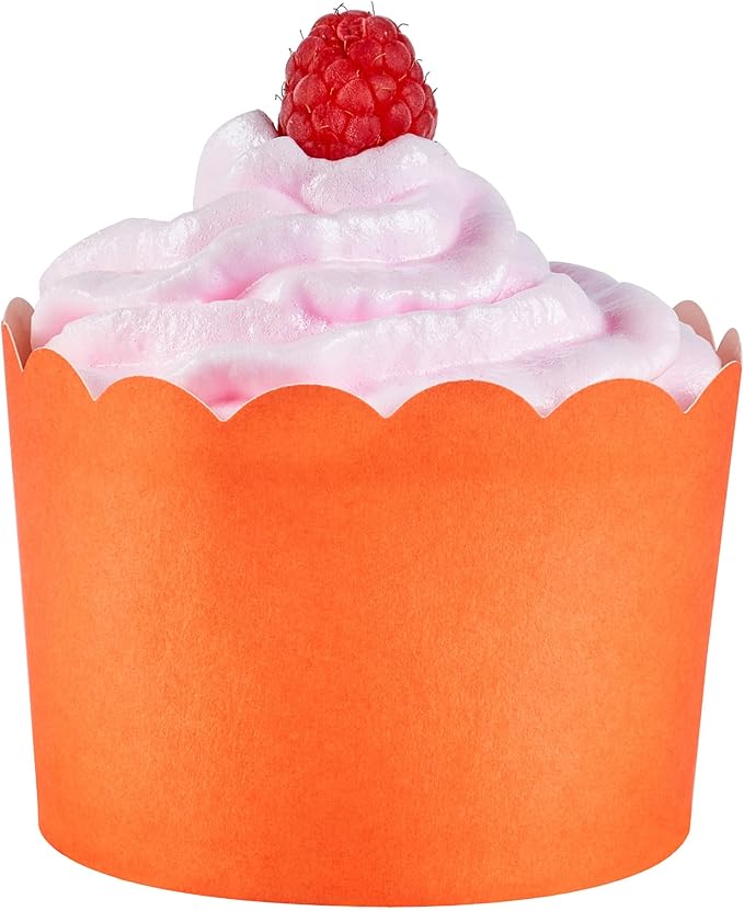 Panificio 10 Ounce Cupcake Wrappers, 200 Scalloped Baking Cups - Image 9