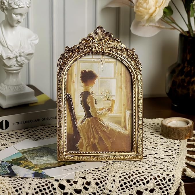 Cuspin 5x7 Gold Picture Frame, Vintage Gold Ornate Resin Photo Frame - Image 7