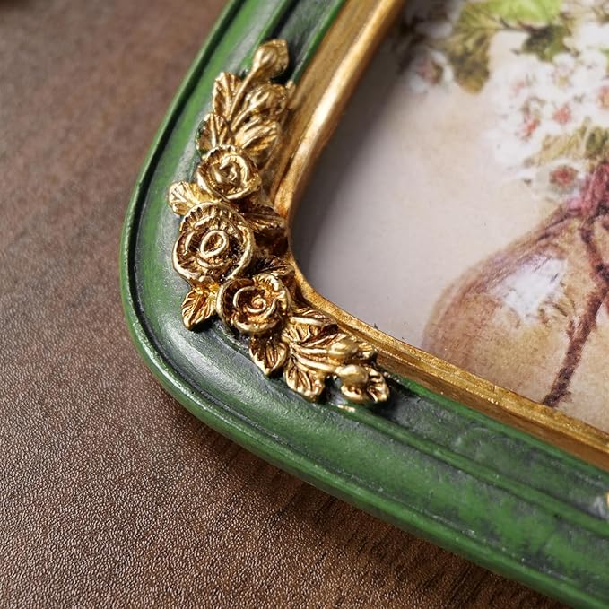 Cuspin Vintage 5x7 Picture Frame, Ornate Gold Green Arch Frames Resin Photo - Image 4