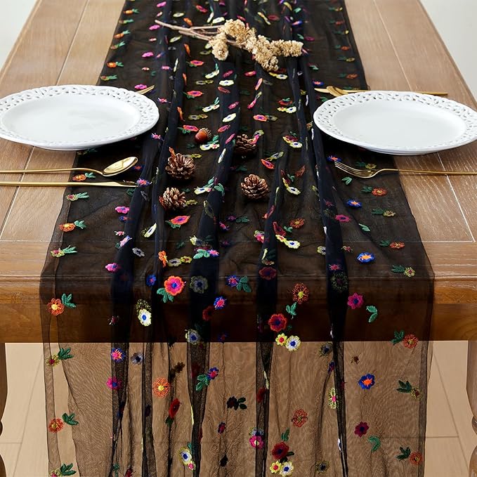 JIALE Black Floral Table Runner, Embroidery Daisy Seasonal Table Decorations - Image 3
