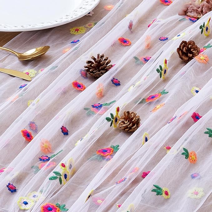 JIALE Pink Floral Table Runner, Embroidery Daisy Seasonal Table Decorations - Image 2
