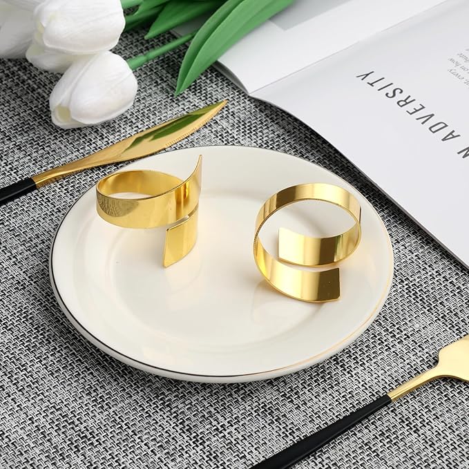 Gold Napkin Rings Set of 10, Metal Material - Image 3