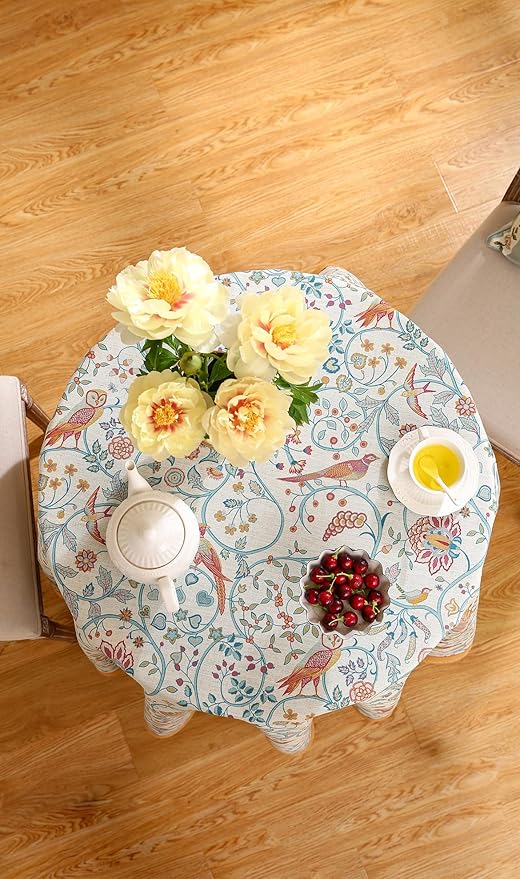 patdrea Designer Vintage Tablecloth - Image 8