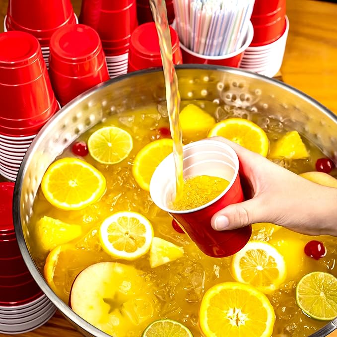 Amazon Basics Small Disposable Plastic Party Cups - Image 9