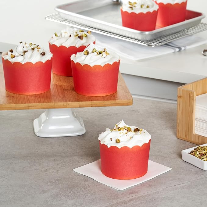 Panificio 10 Ounce Cupcake Wrappers, 200 Scalloped Baking Cups - Image 8