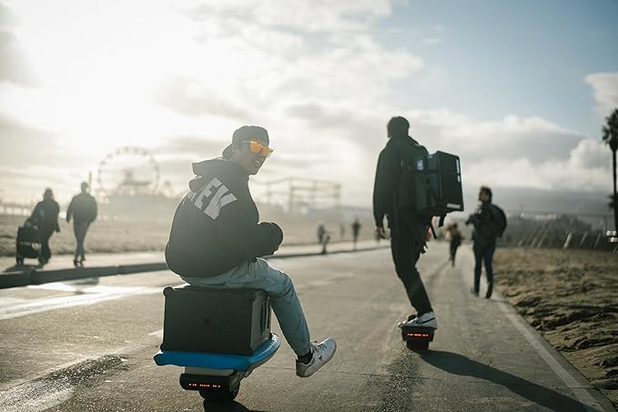 SOUNDBOKS Go - Portable Bluetooth Speaker - USB-C Charging Battery - Compact - Image 6