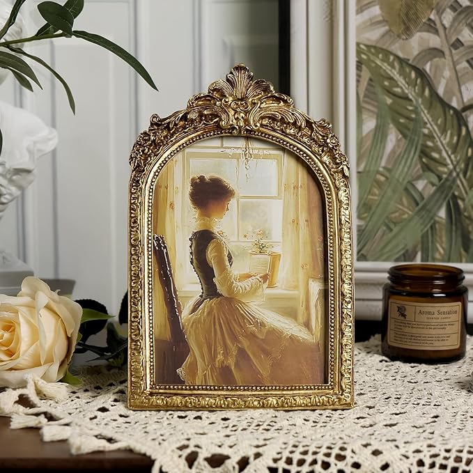 Cuspin 5x7 Gold Picture Frame, Vintage Gold Ornate Resin Photo Frame - Image 2