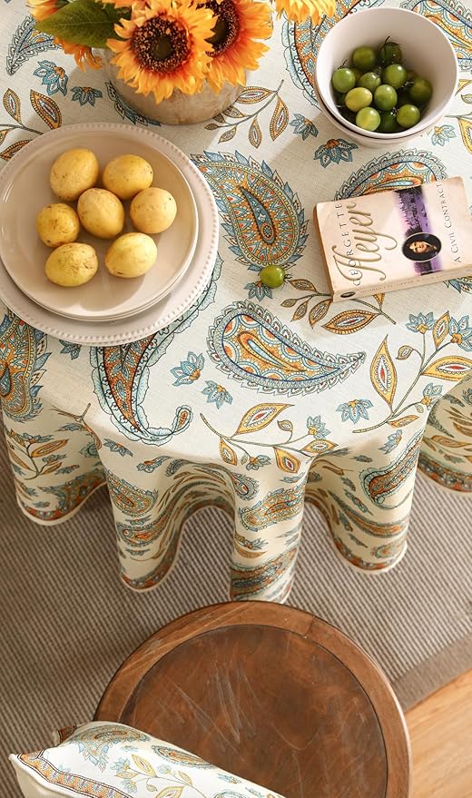 patdrea Designer Vintage French Table Cloth - Image 6