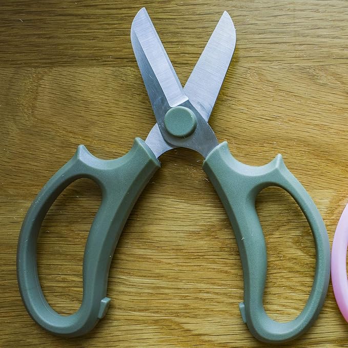 Leize Flower Scissors, Premium Thickened Stainless Steel Floral Shears - Image 4