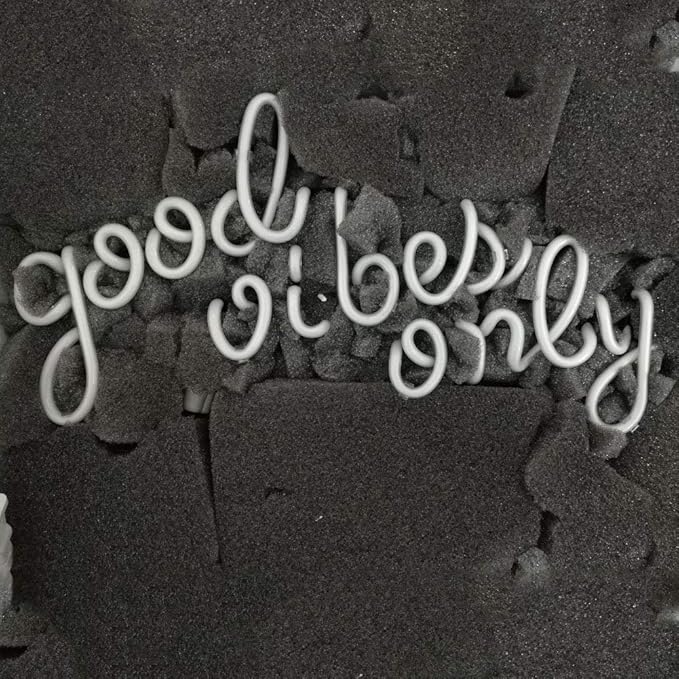 LiQi ™ Handmade Neon Wall Signs - Image 3